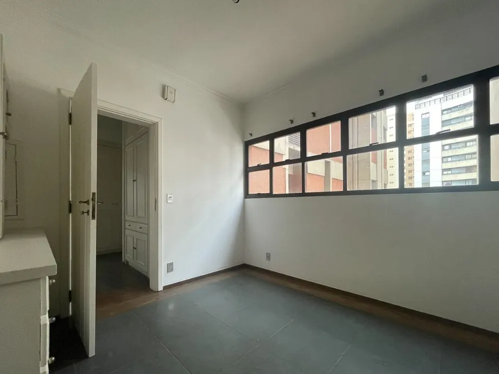 Apartamento, 3 quartos, 230 m² - Foto 3