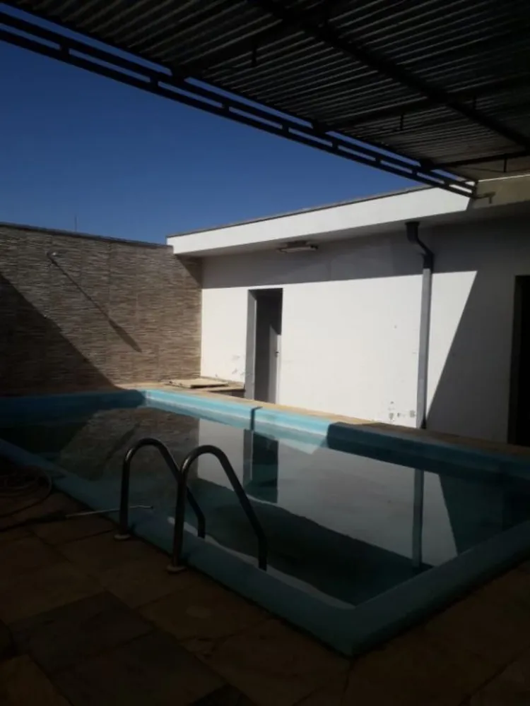 Prédio Inteiro, 700 m² - Foto 1