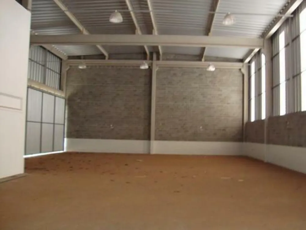 Depósito-Galpão, 1008 m² - Foto 1