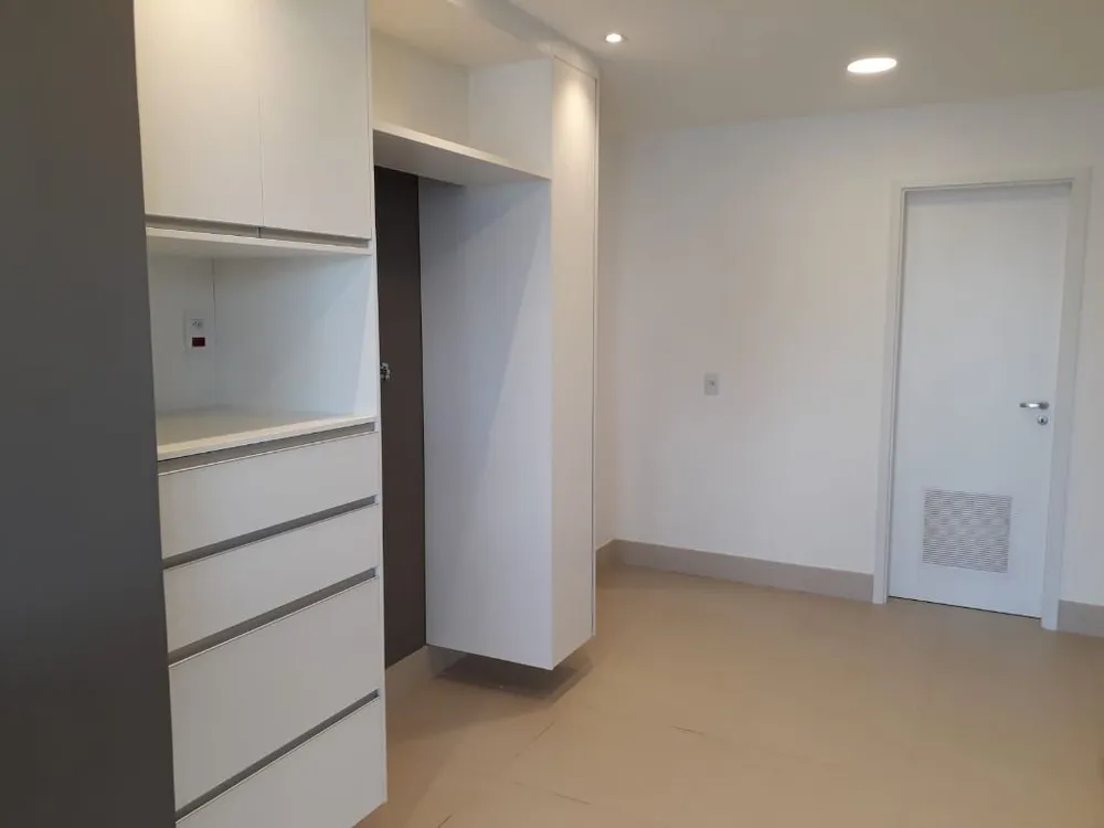 Apartamento, 3 quartos, 181 m² - Foto 3