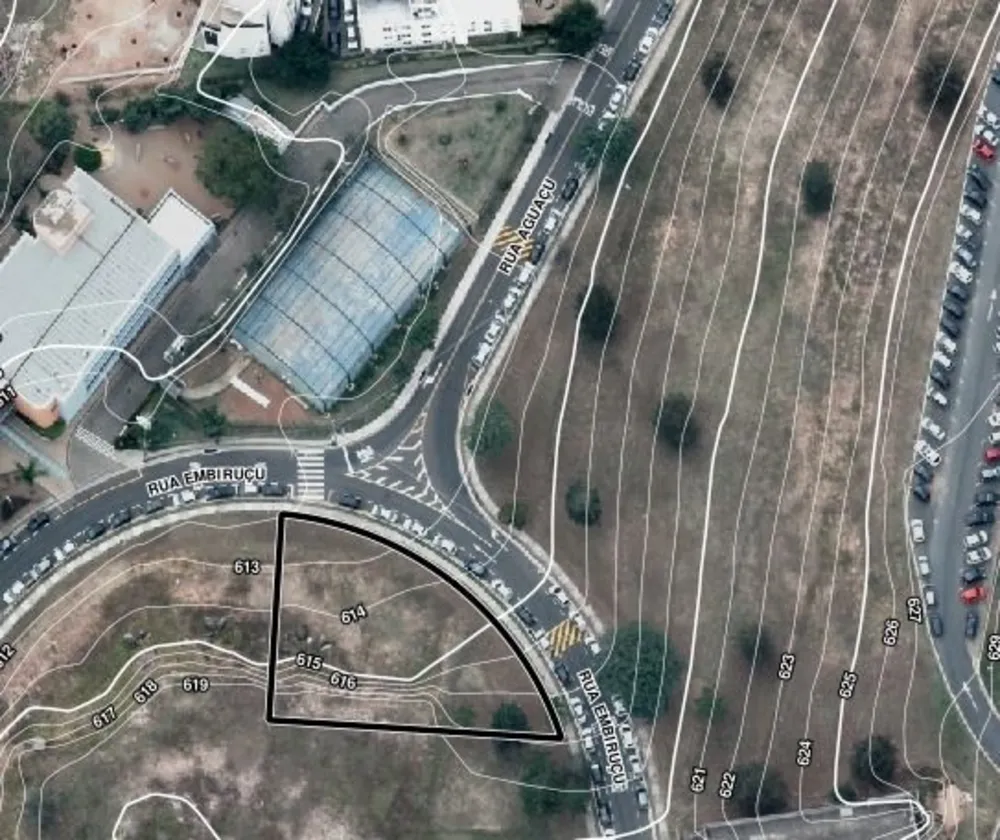 Loteamento e Condomínio, 1064 m² - Foto 1