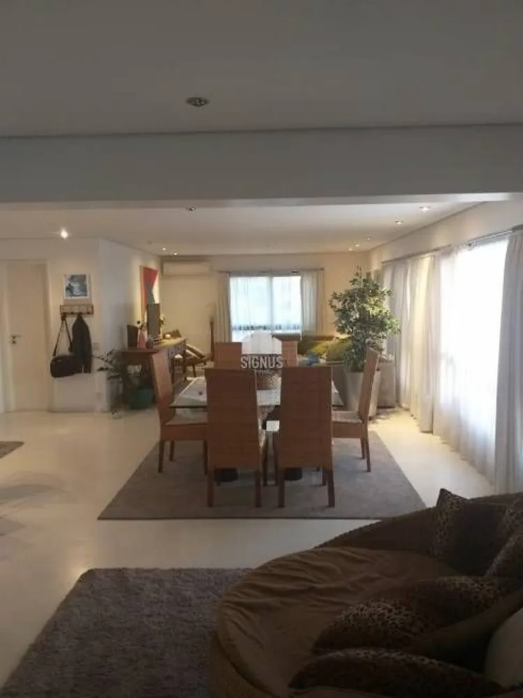 Apartamento, 222 m² - Foto 1