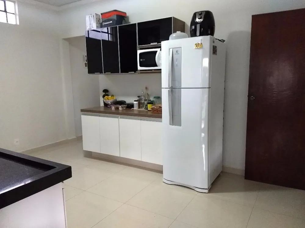 Apartamento, 4 quartos, 220 m² - Foto 1