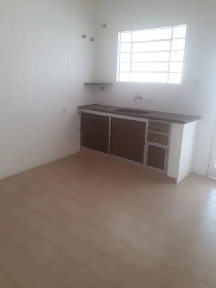 Casa, 1 quarto, 200 m² - Foto 4