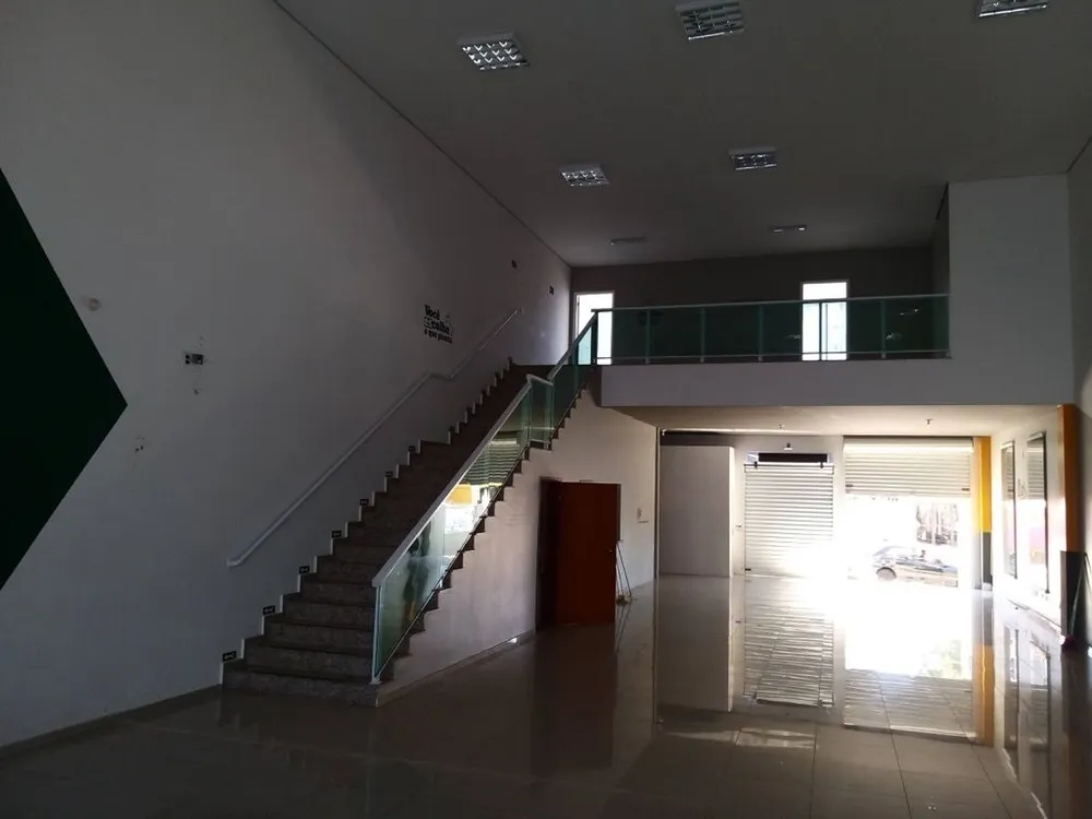 Loja-Salão, 300 m² - Foto 3