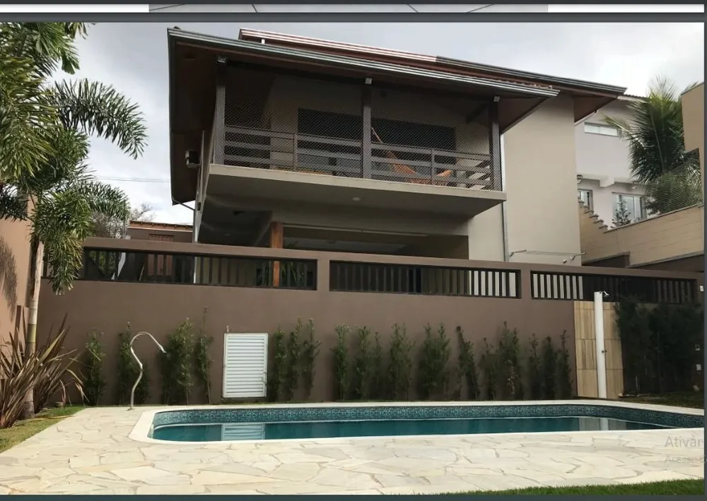 Casa, 4 quartos, 390 m² - Foto 1