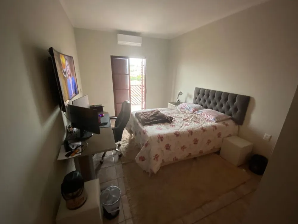 Casa, 3 quartos, 258 m² - Foto 2