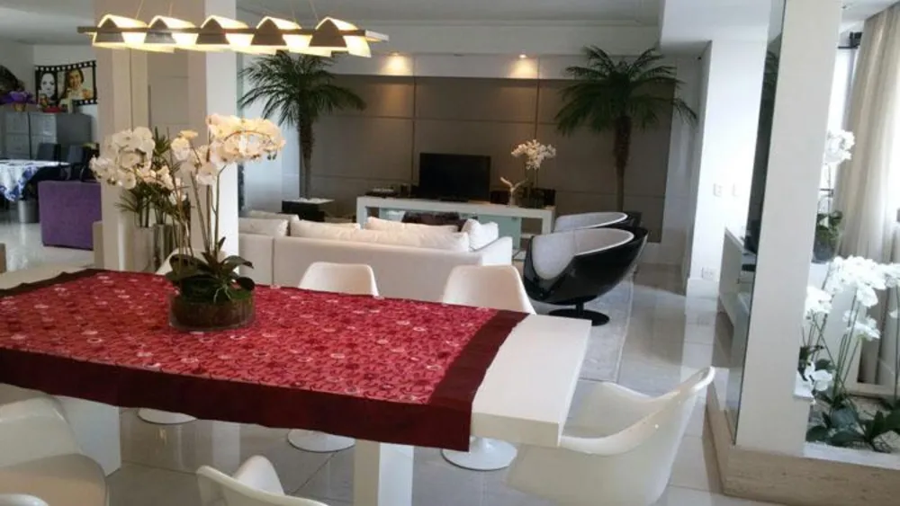 Cobertura, 3 quartos, 356 m² - Foto 1