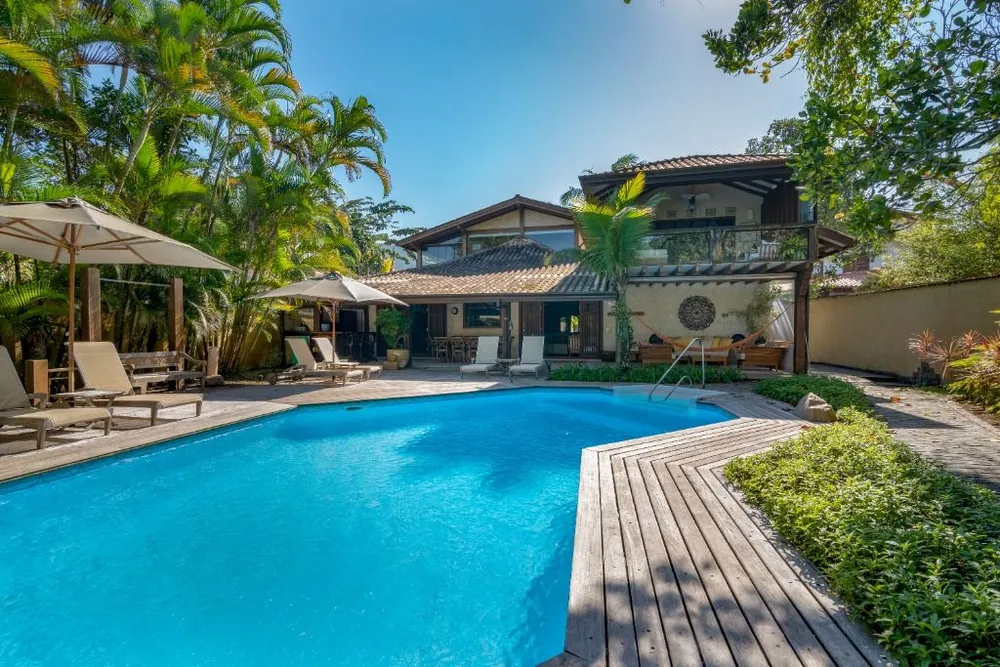 Casa, 7 quartos, 588 m² - Foto 1