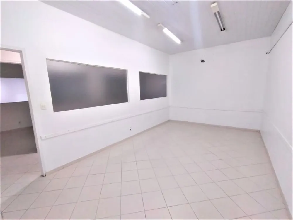 Loja-Salão, 550 m² - Foto 1