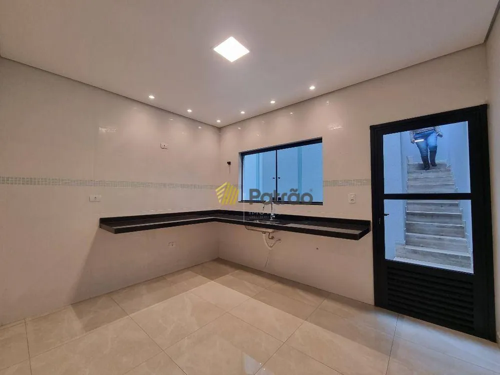 Sobrado, 3 quartos, 131 m² - Foto 4