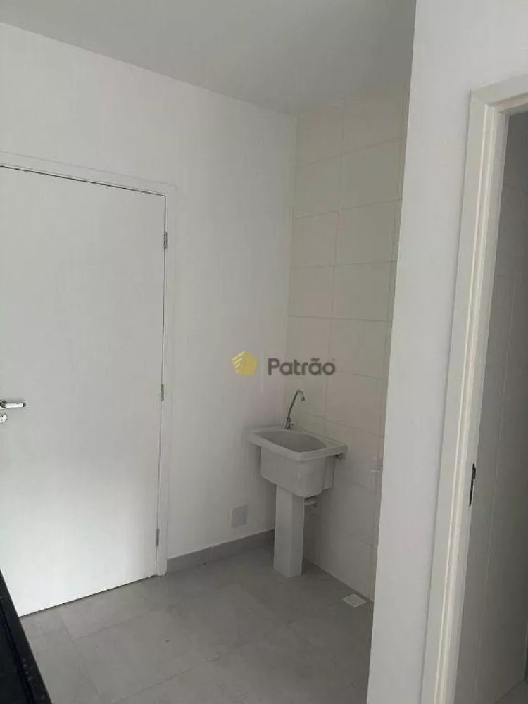 Kitnet e Studio à venda com 1 quarto, 25m² - Foto 2