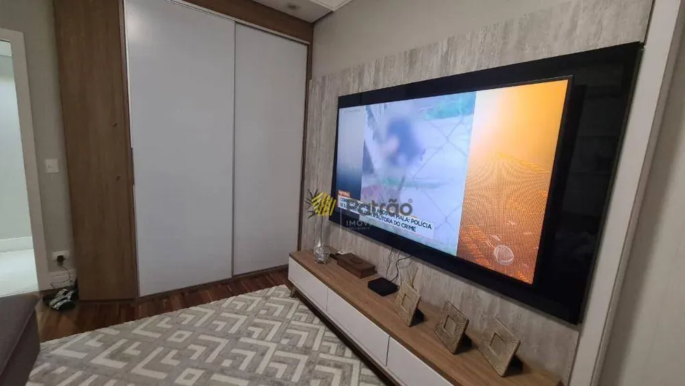 Sobrado, 6 quartos, 585 m² - Foto 2