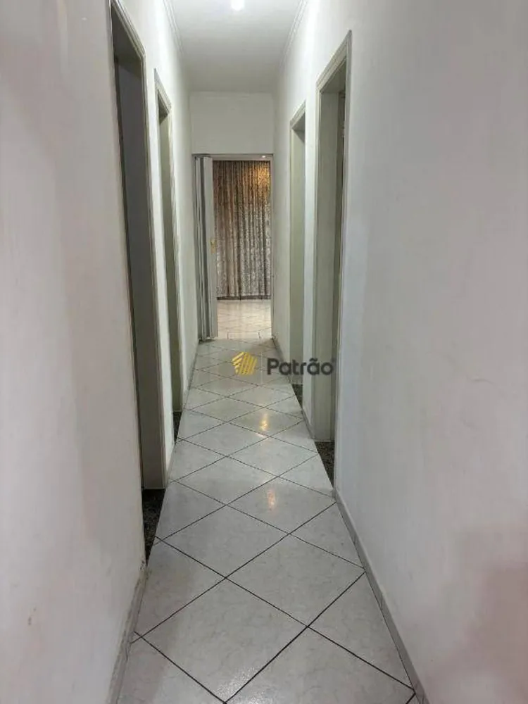 Casa, 3 quartos, 184 m² - Foto 2