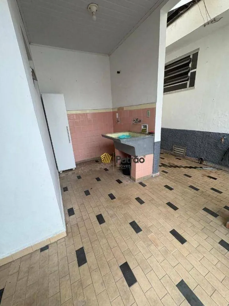 Casa, 3 quartos, 184 m² - Foto 1