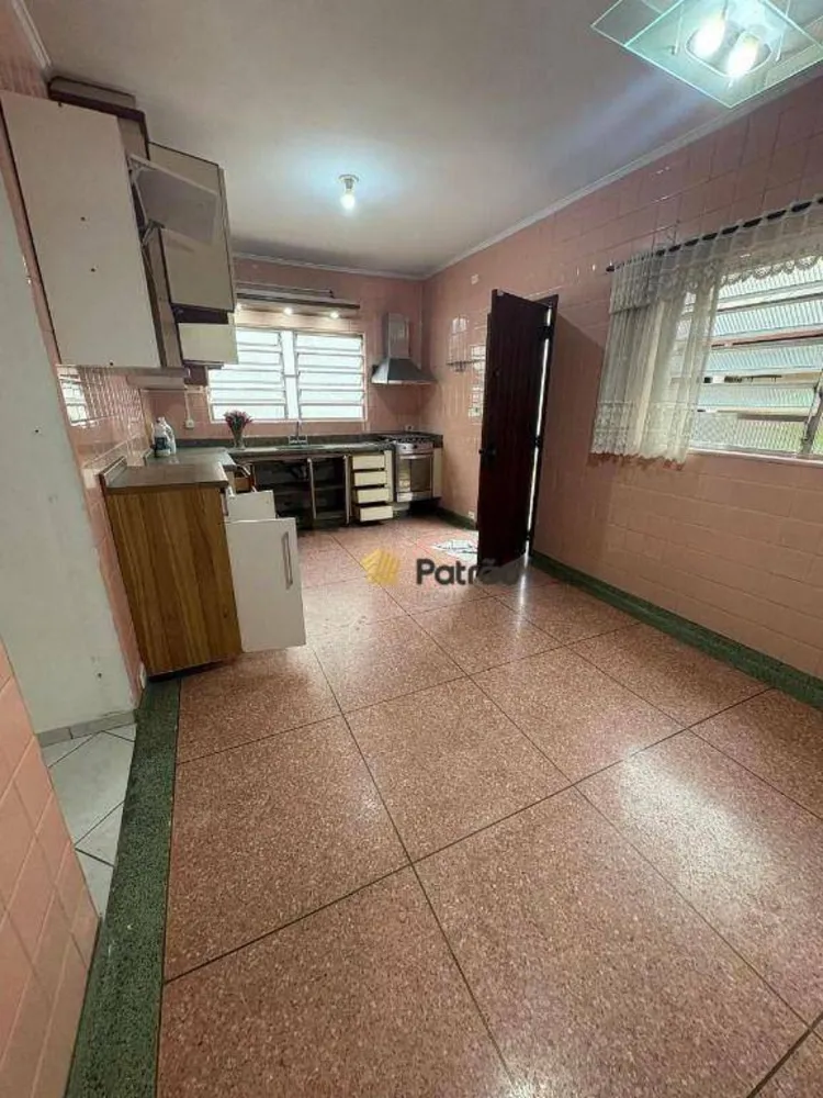 Casa, 3 quartos, 184 m² - Foto 4