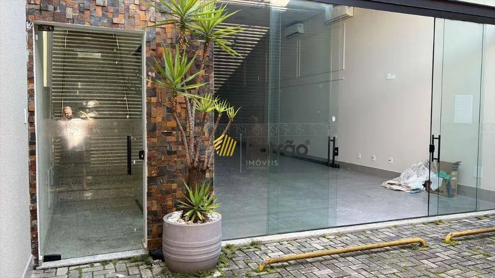 Loja-Salão, 140 m² - Foto 1