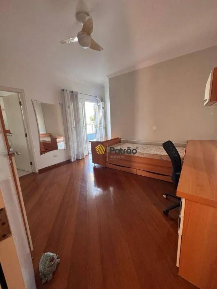 Casa, 5 quartos, 600 m² - Foto 5