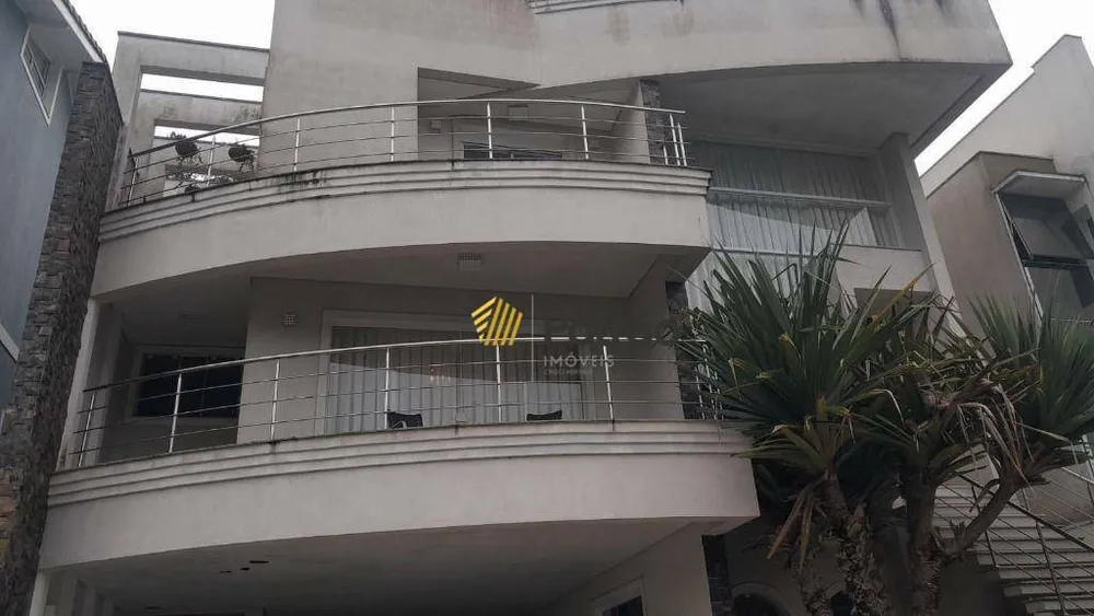 Sobrado, 3 quartos, 492 m² - Foto 1