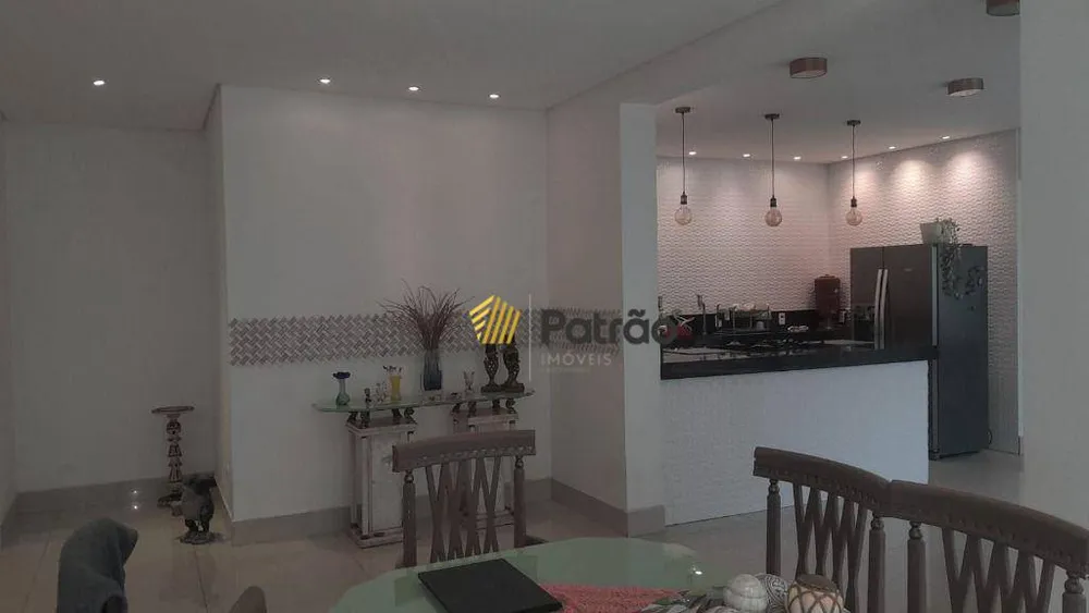 Sobrado, 3 quartos, 492 m² - Foto 8