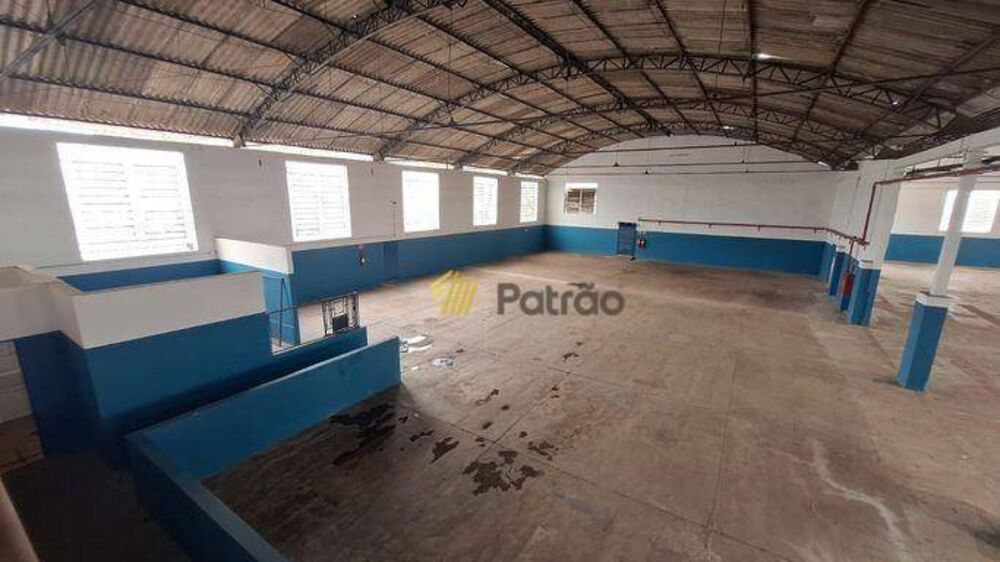 Depósito-Galpão-Armazém para alugar, 2250m² - Foto 1