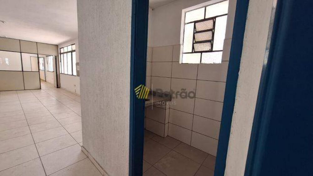Depósito-Galpão-Armazém para alugar, 2250m² - Foto 3