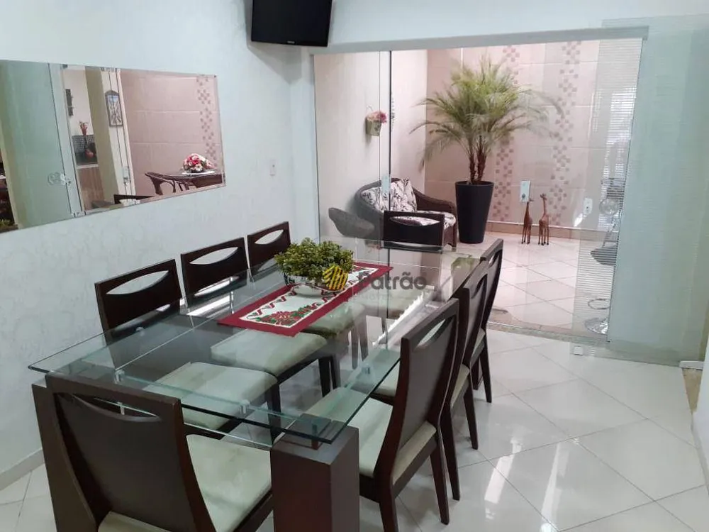 Sobrado, 4 quartos, 250 m² - Foto 13