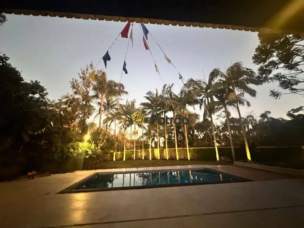 Chácara, 5 quartos, 8000 m² - Foto 4