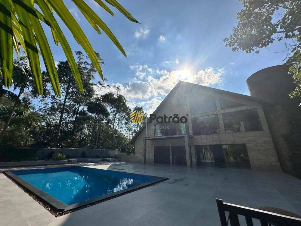 Chácara, 5 quartos, 8000 m² - Foto 1