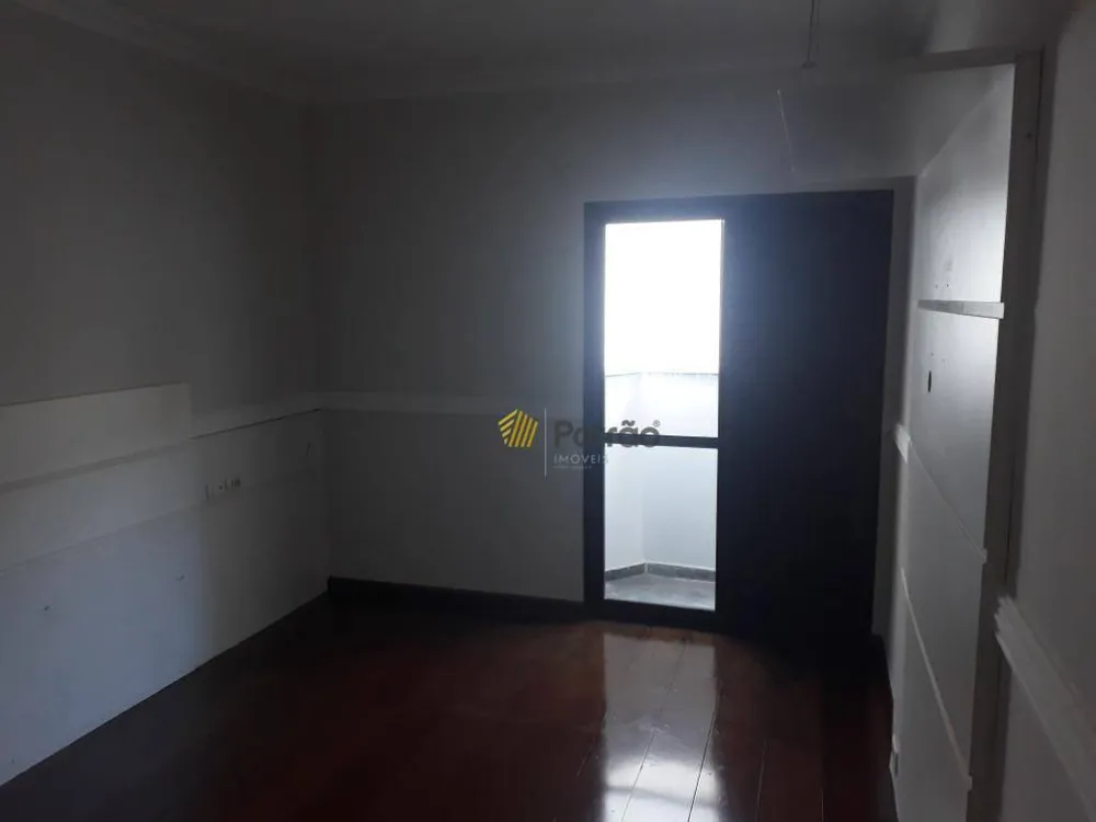 Apartamento, 3 quartos, 153 m² - Foto 2