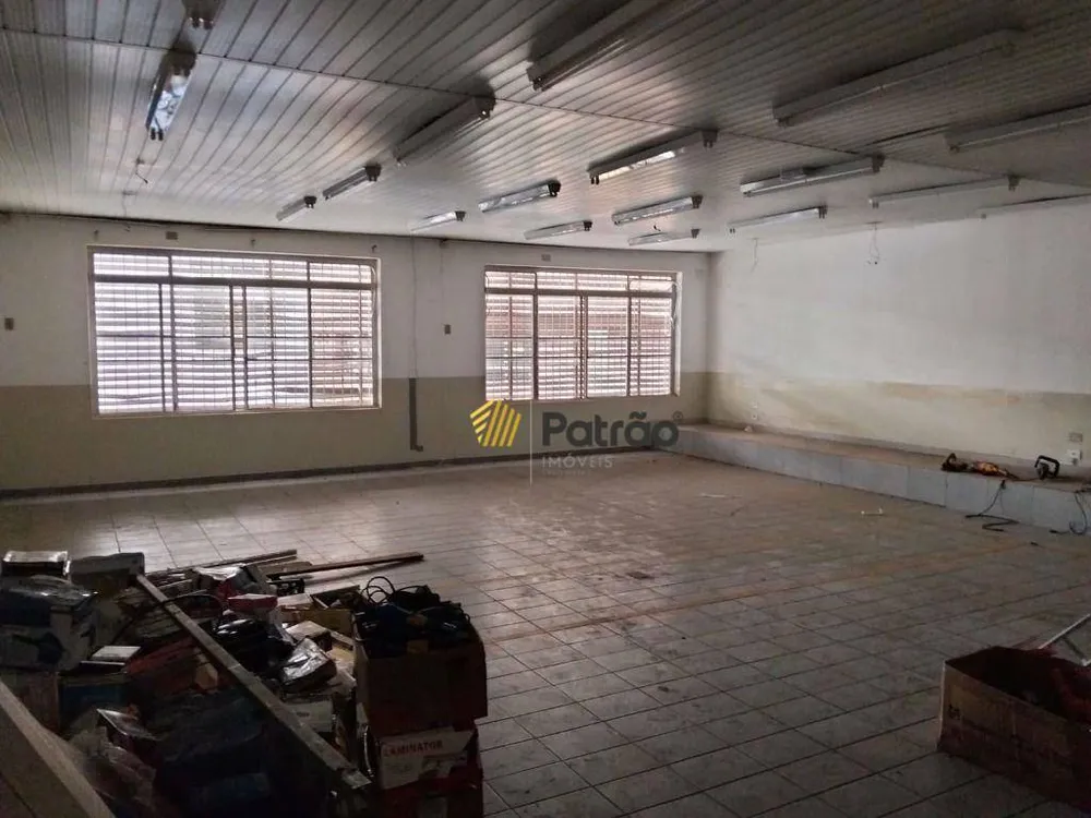 Sala-Conjunto, 1000 m² - Foto 3
