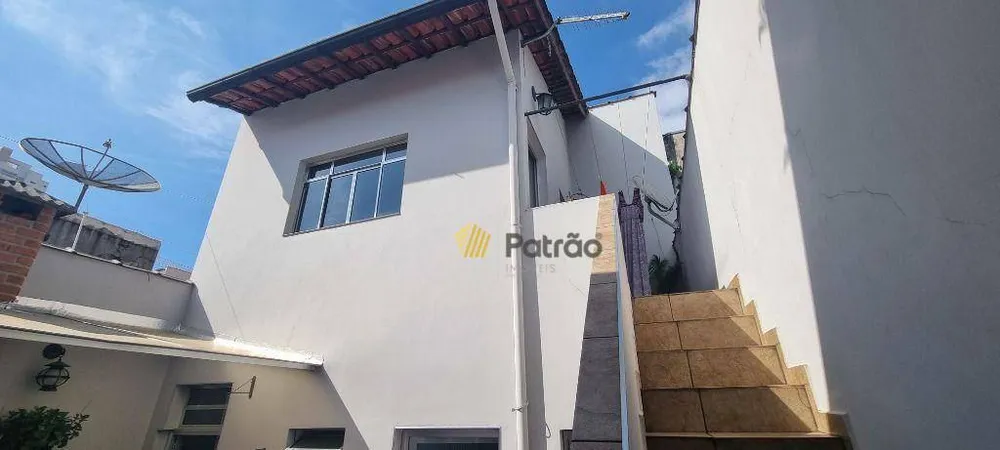 Sobrado, 3 quartos, 205 m² - Foto 2