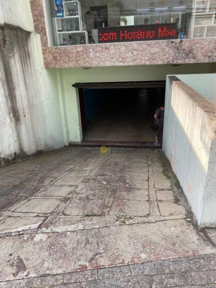 Casa, 3 quartos, 370 m² - Foto 1