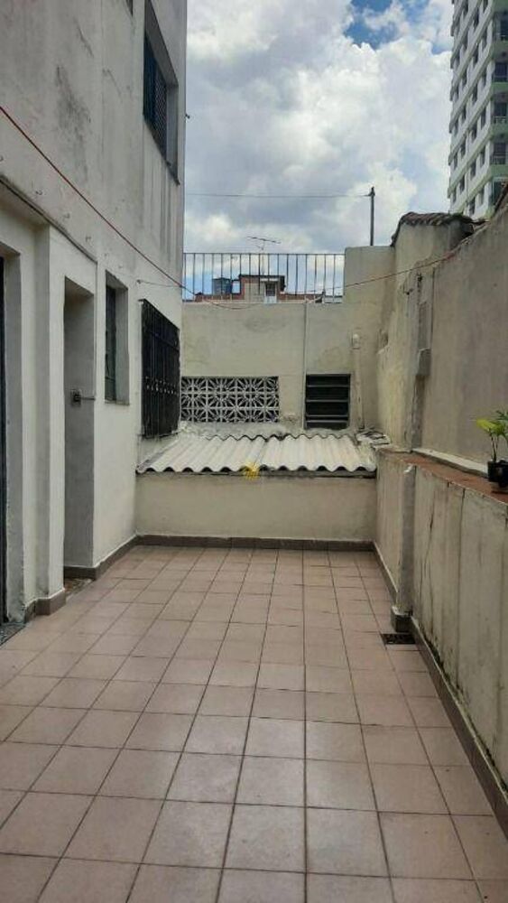 Apartamento à venda e aluguel com 3 quartos, 142m² - Foto 1