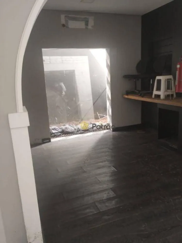 Casa, 10 quartos, 481 m² - Foto 13