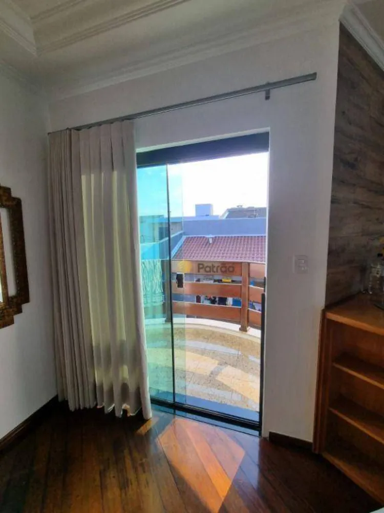 Sobrado, 4 quartos, 610 m² - Foto 7