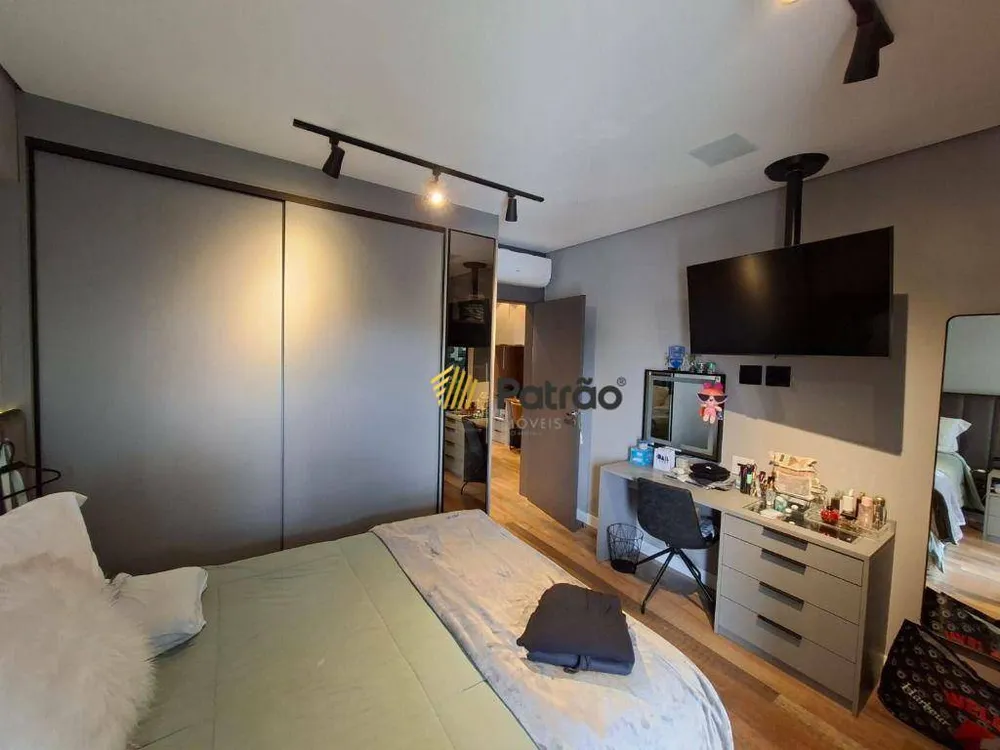 Apartamento, 4 quartos, 255 m² - Foto 1