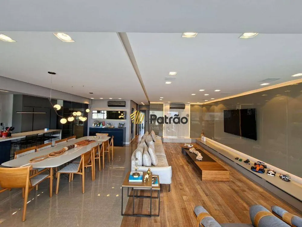 Apartamento, 4 quartos, 255 m² - Foto 3