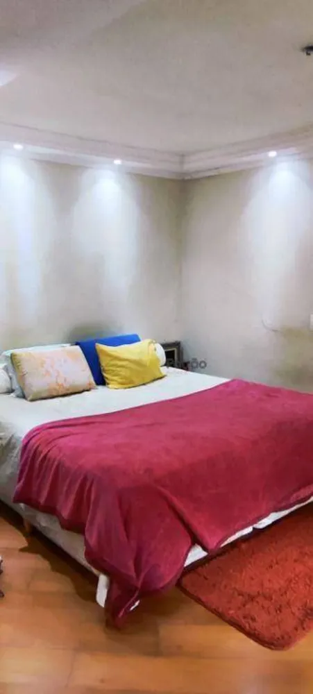 Sobrado, 3 quartos, 254 m² - Foto 1