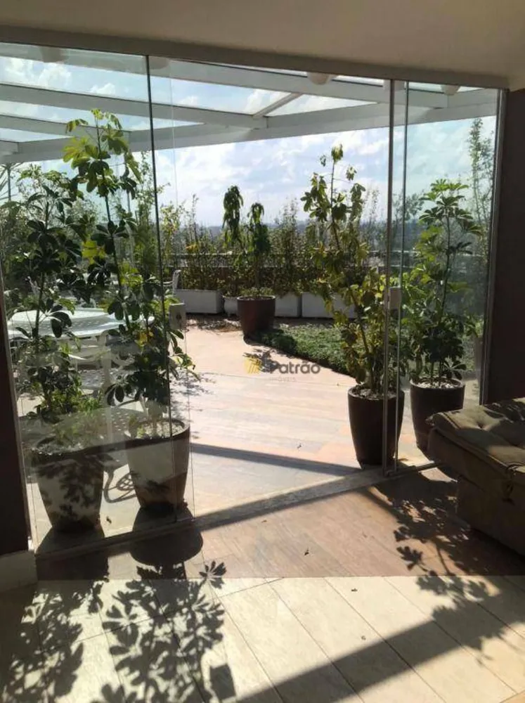 Cobertura, 4 quartos, 330 m² - Foto 4