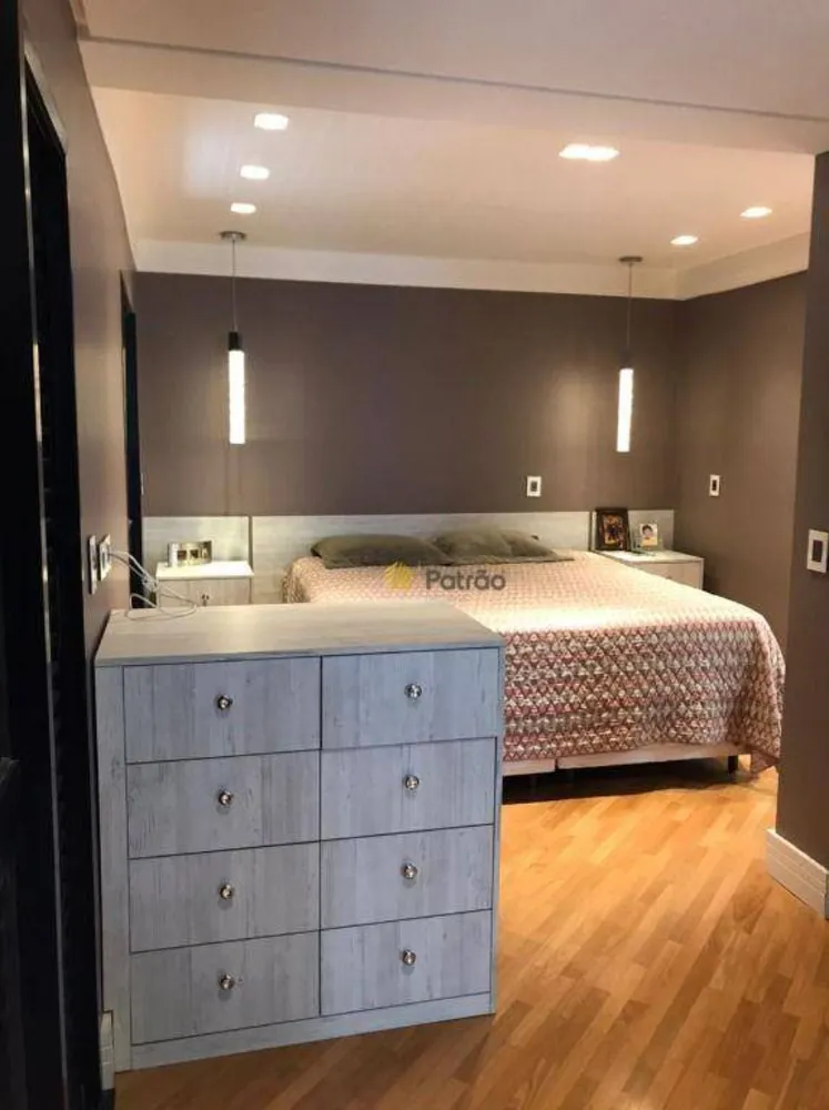 Cobertura, 4 quartos, 330 m² - Foto 1