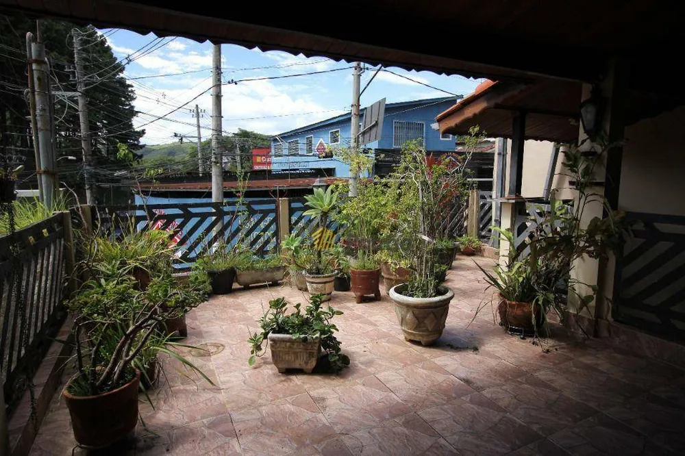 Sobrado, 3 quartos, 286 m² - Foto 3
