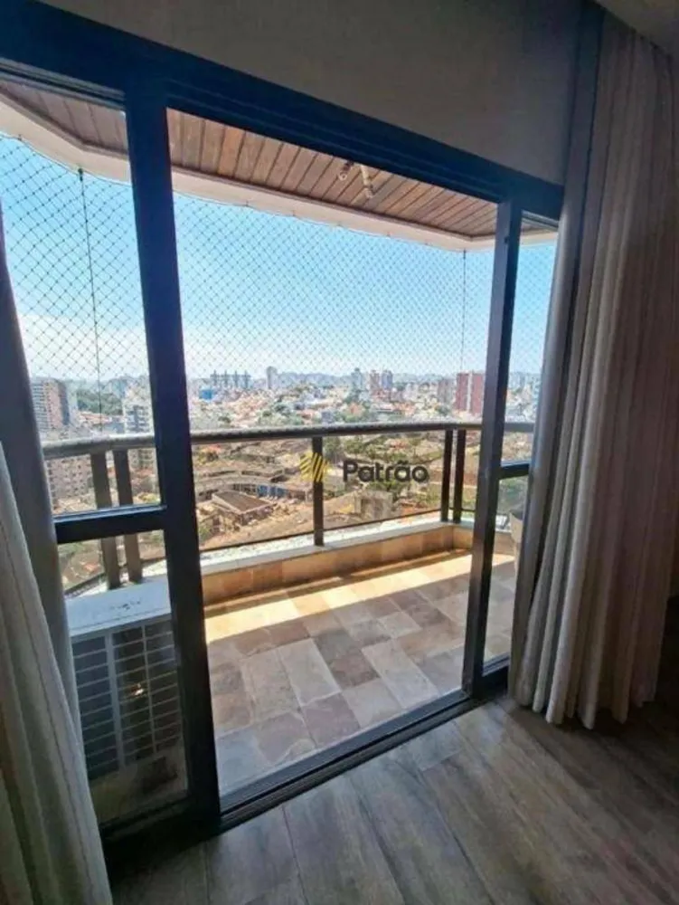 Apartamento, 3 quartos, 155 m² - Foto 2