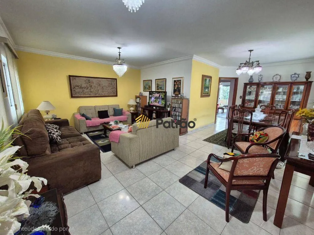Sobrado, 4 quartos, 360 m² - Foto 1