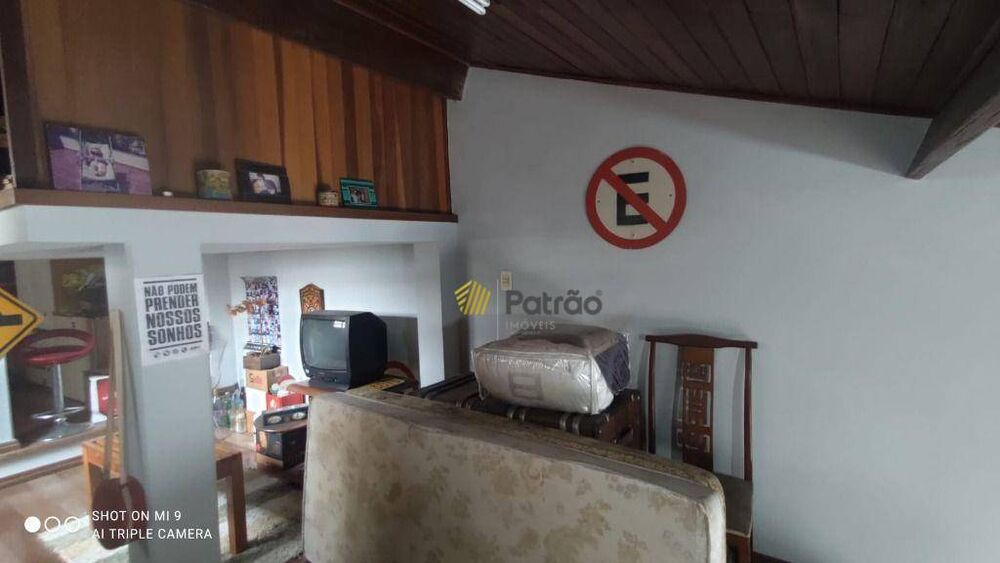 Sobrado, 3 quartos, 320 m² - Foto 1
