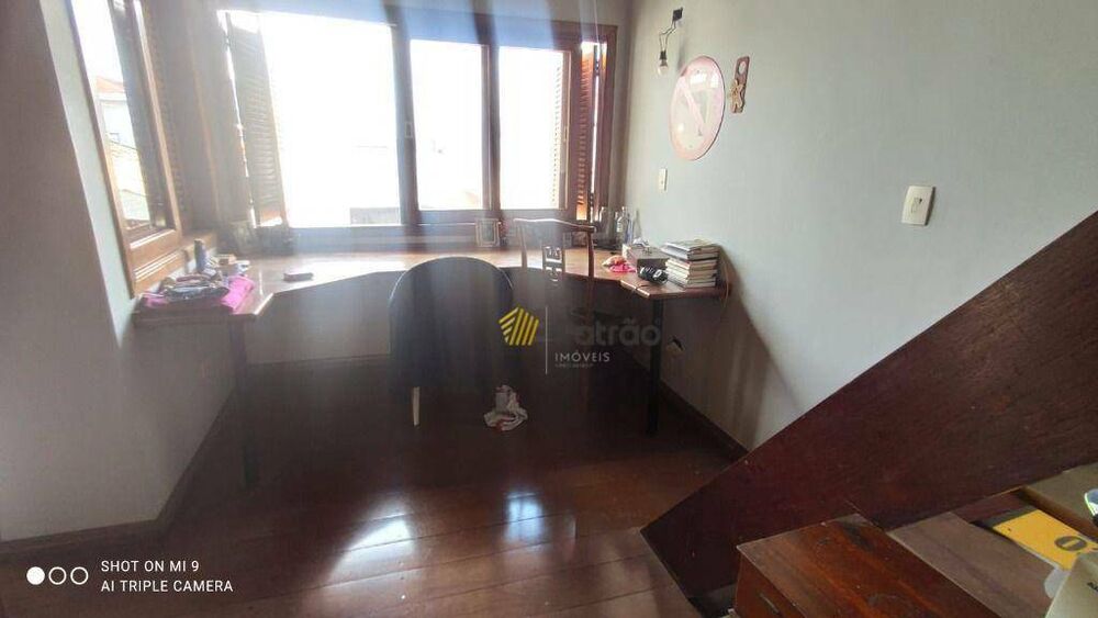 Sobrado, 3 quartos, 320 m² - Foto 4
