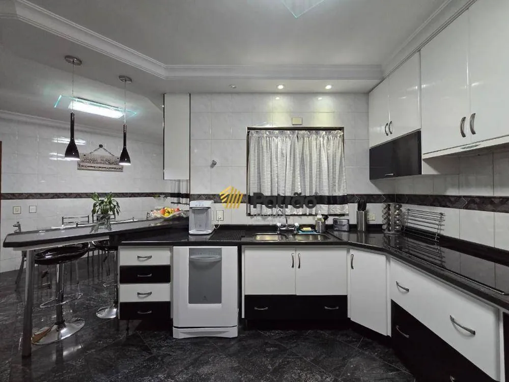 Casa, 4 quartos, 370 m² - Foto 6