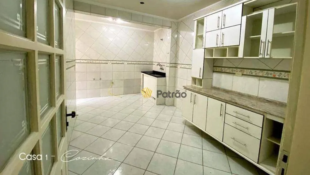 Sobrado, 3 quartos, 250 m² - Foto 3