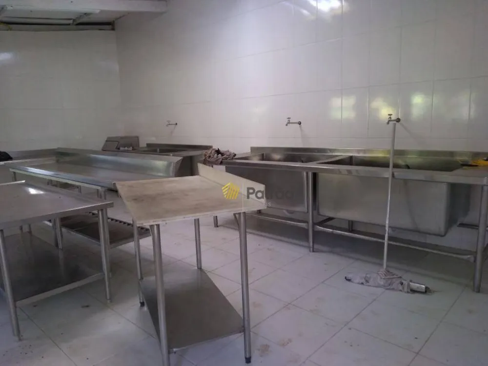 Chácara, 2 quartos, 9918 m² - Foto 8