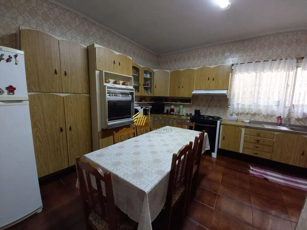 Sobrado, 4 quartos, 273 m² - Foto 4
